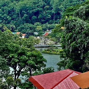 Gasthuis Sesatha, Kandy